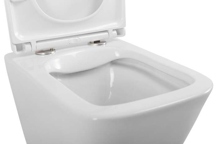 Унитаз подвесной безободковый с сиденьем BelBagno DUE BB3103CHR/SC