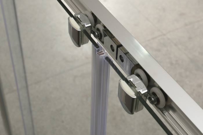 Душевая дверь BelBagno UNIQUE-BF-2-170/200-P-Cr